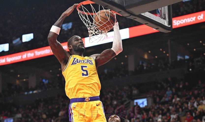 湖人两连败期间艾顿场均打26分钟 仅得6.5分5.5板 命中率仅40% 湖人两连败期间艾顿场均打26分钟 仅得6.5分5.5板 命中率仅40%